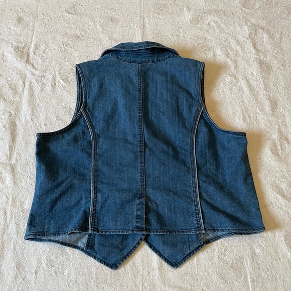 Denim & Co. Vest - Picture 2 of 8